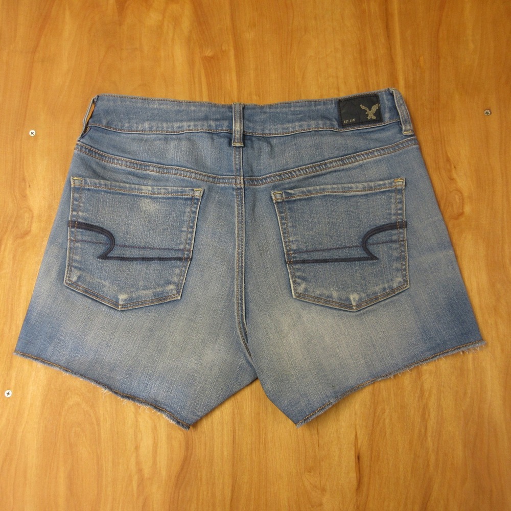 AMERICAN EAGLE Hi-Rise Shortie Jean Shorts Sz 8 Blue Stretch Denim Raw Hem Jorts